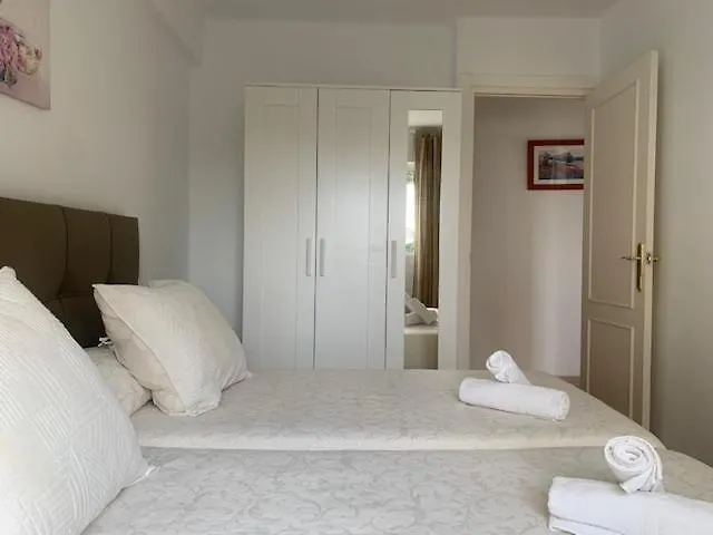 Edif Casablanca * Nerja